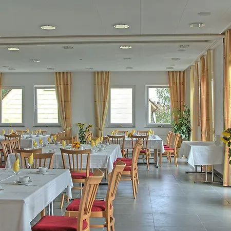 酒店 山地乡村旅馆 3*