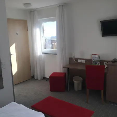 Am Berg 3* Dornstadt