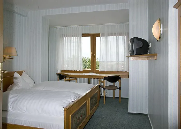 Am Berg Hotel 3*